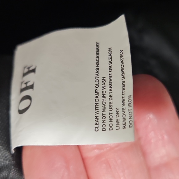 Off-White Tote with Black and White Accents - Picture 5 of 9